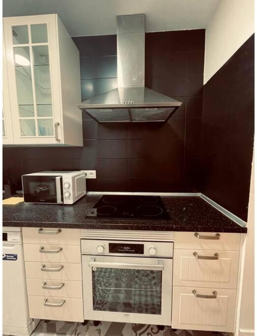 New&cool Piso En El Centro De 9pax Apartment *