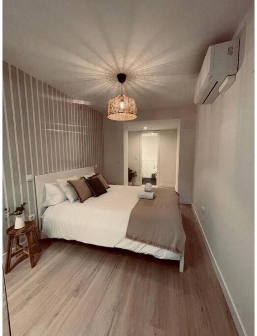 New&cool Piso En El Centro De 9pax Apartment *
